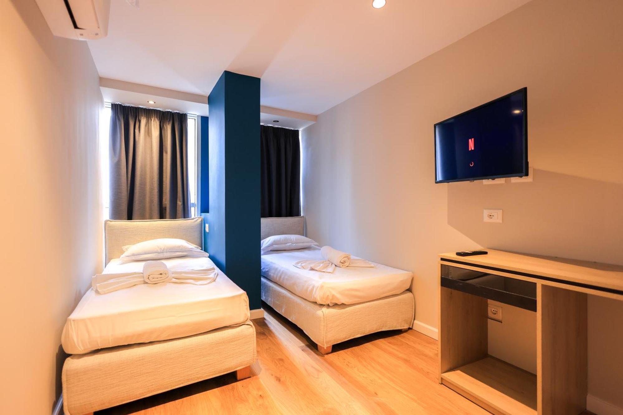 Grandstay Studios Дуррес Екстер'єр фото